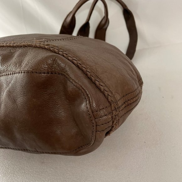 Lucky Brand Cow Hide Leather Shoulder Bag - Picture 15 of 15